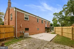 5900 John Adams Dr, Temple Hills, MD 20748 - Photo 29