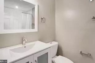 6602 Lake Park Dr, Greenbelt, MD 20770 - Photo 15