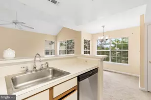 14041 Vista Dr, Laurel, MD 20707 - Photo 13