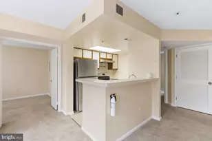 14041 Vista Dr, Laurel, MD 20707 - Photo 9