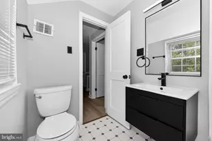 2416 Lake Ave, Landover, MD 20785 - Photo 17
