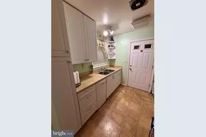 1407 Fenwood Avenue, Oxon Hill, MD 20745 - Photo 9