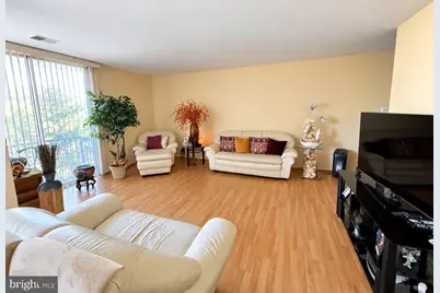 10200 Prince Place #206, Upper Marlboro, MD 20774 - Photo 3
