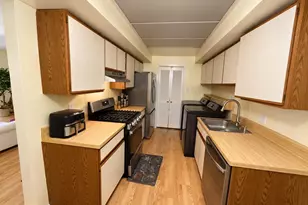 10200 Prince Pl, Upper Marlboro, MD 20774 - Photo 5