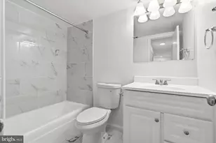 5976 Westchester Park Dr, College Park, MD 20740 - Photo 21