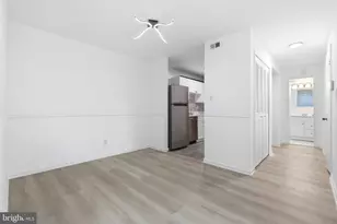 5976 Westchester Park Dr, College Park, MD 20740 - Photo 13