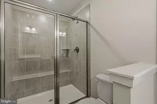 5404 Manor Park Dr, Upper Marlboro, MD 20772 - Photo 27