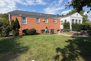 2027 Jameson St, Temple Hills, MD 20748 - Photo 13