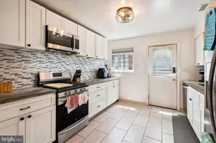 6412 Rolling Ridge Dr, Capitol Heights, MD 20743 - Photo 15