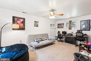 6412 Rolling Ridge Dr, Capitol Heights, MD 20743 - Photo 17