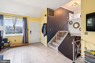 6412 Rolling Ridge Dr, Capitol Heights, MD 20743 - Photo 13