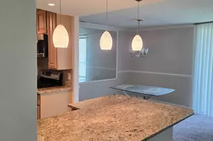 3329 Huntley Sq Dr, Temple Hills, MD 20748 - Photo 5