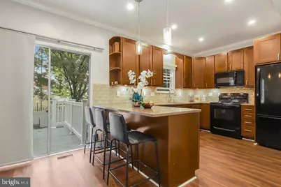 6918 Flag Harbor Drive, District Heights, MD 20747 - Photo 5