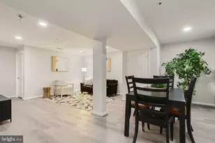 6918 Flag Harbor Dr, District Heights, MD 20747 - Photo 17