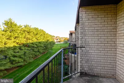 6936 Hanover Parkway #402, Greenbelt, MD 20770 - Photo 5