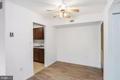 6936 Hanover Parkway #402, Greenbelt, MD 20770 - Photo 9