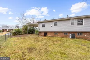 10407 Inez Pl, Clinton, MD 20735 - Photo 5