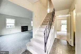 12221 Marne Ln, Bowie, MD 20715 - Photo 3