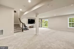 12008 Sun Valley Dr, Fort Washington, MD 20744 - Photo 29