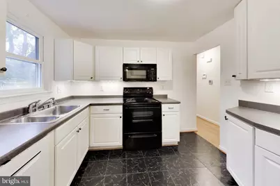 6205 Edward Drive, Clinton, MD 20735 - Photo 13
