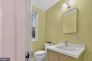 7328 Baylor Ave, College Park, MD 20740 - Photo 27