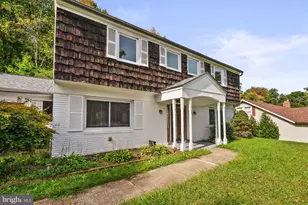 12612 Cedarbrook Ln, Laurel, MD 20708 - Photo 3