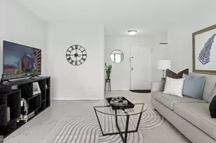 6100 Westchester Park Dr, College Park, MD 20740 - Photo 9