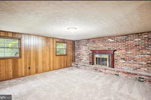 2406 Mistletoe, Adelphi, MD 20783 - Photo 9