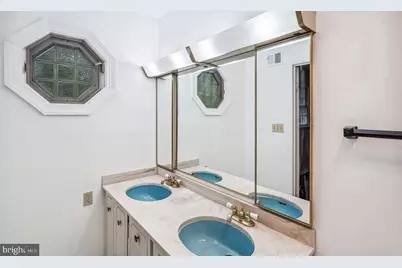 2406 Mistletoe, Adelphi, MD 20783 - Photo 5