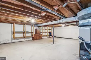 2406 Mistletoe, Adelphi, MD 20783 - Photo 11
