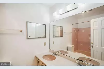 2406 Mistletoe, Adelphi, MD 20783 - Photo 7