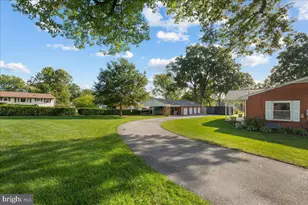 8406 Holly St, Laurel, MD 20707 - Photo 7