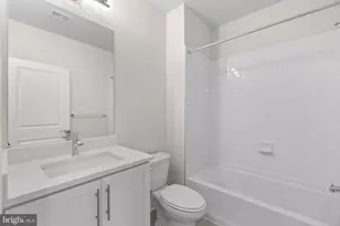 16502 Golden Crown Dr, Upper Marlboro, MD 20774 - Photo 17