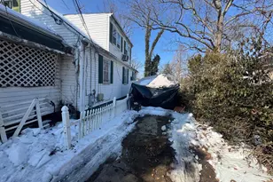 4710 Bromley Ave, Suitland, MD 20746 - Photo 5