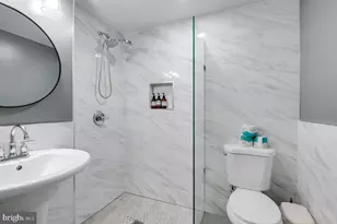 6604 Oak St, Cheverly, MD 20785 - Photo 11