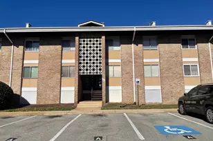 545 Wilson Bridge Dr, Oxon Hill, MD 20745 - Photo 1