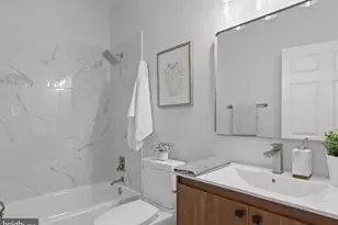 7298 Mahogany Dr, Landover, MD 20785 - Photo 9