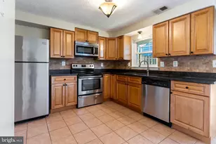 14539 Marlborough Cir, Upper Marlboro, MD 20772 - Photo 9