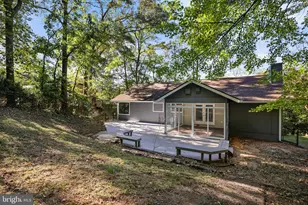 37 Lakeside Dr, Greenbelt, MD 20770 - Photo 21
