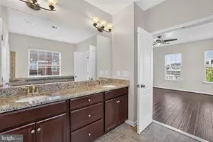 510 Overlook Park Dr, Oxon Hill, MD 20745 - Photo 21
