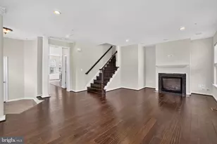 510 Overlook Park Dr, Oxon Hill, MD 20745 - Photo 9