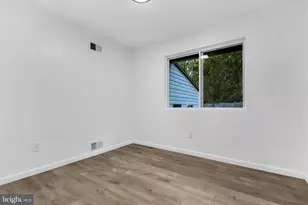 8715 Baskerville Pl, Upper Marlboro, MD 20772 - Photo 13