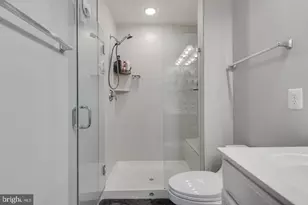 3010 Pinebrook Rd, Landover, MD 20785 - Photo 17