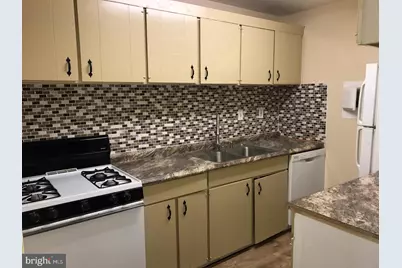 7607 Fontainebleau Drive #2357, Hyattsville, MD 20784 - Photo 5
