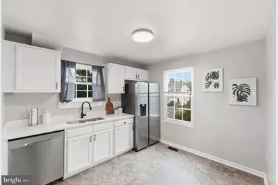 6315 Sunvalley Terrace, District Heights, MD 20747 - Photo 5