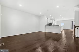 14311 Ridge View Ln, Laurel, MD 20707 - Photo 3