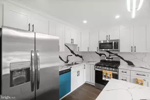3524 Chadwick Ct, Temple Hills, MD 20748 - Photo 9