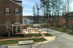 15308 Littleton Pl, Upper Marlboro, MD 20774 - Photo 11
