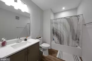 102 St Ives Pl, Oxon Hill, MD 20745 - Photo 13