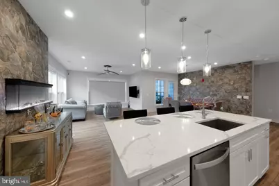 102 Saint Ives Place #301, Oxon Hill, MD 20745 - Photo 9
